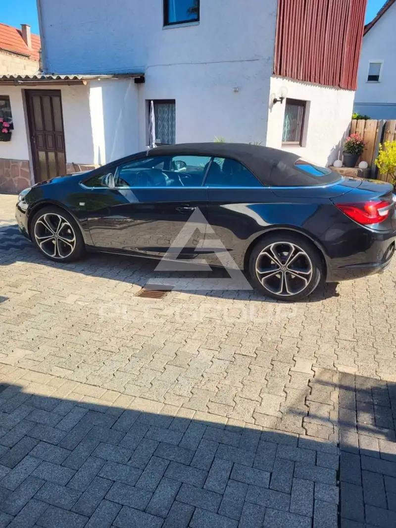 2014 Opel Cascada