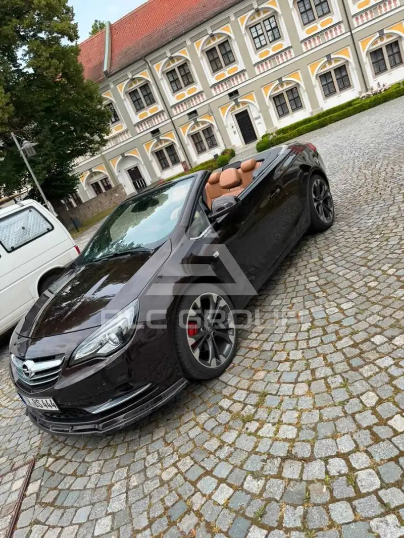 2014 Opel Cascada