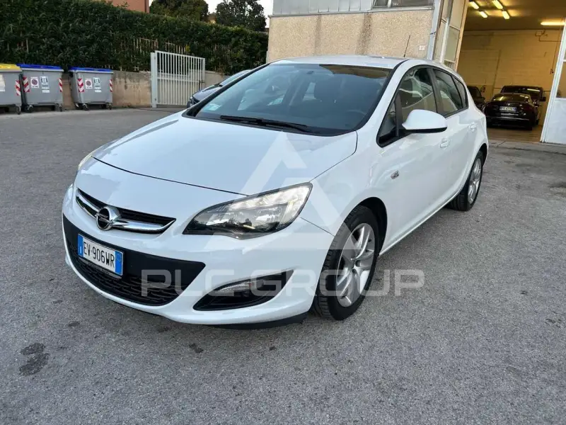 2014 Opel Astra