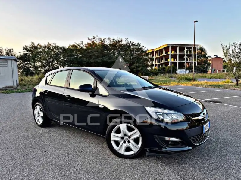 2014 Opel Astra