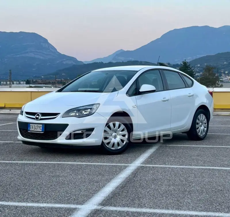 2014 Opel Astra