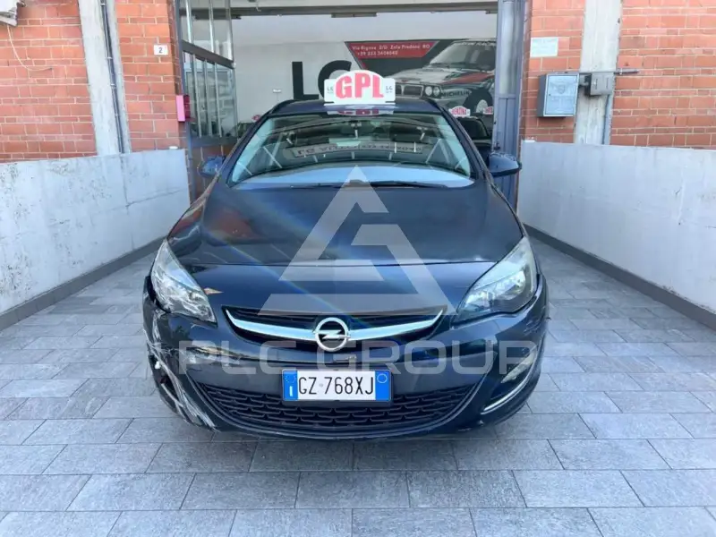 2014 Opel Astra