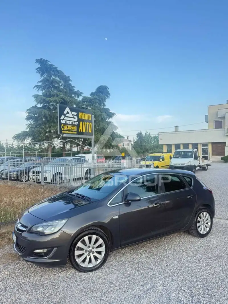2014 Opel Astra