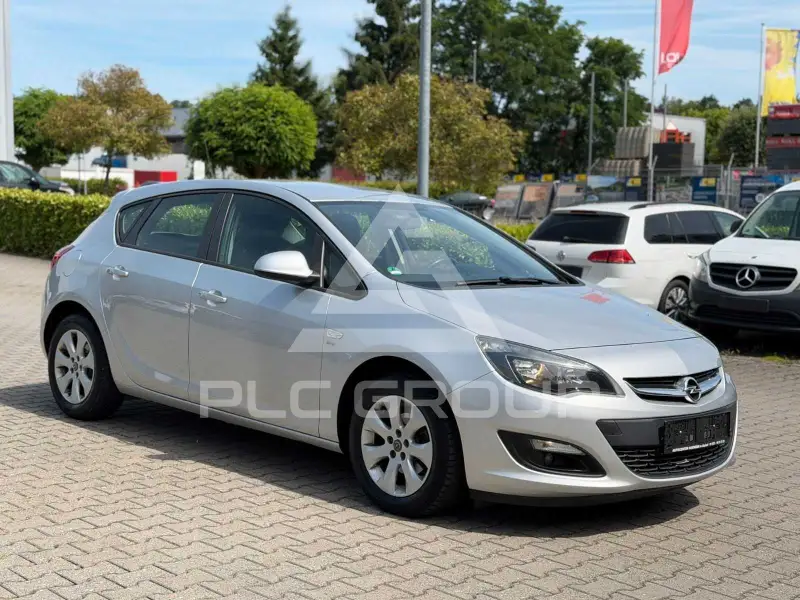 2014 Opel Astra