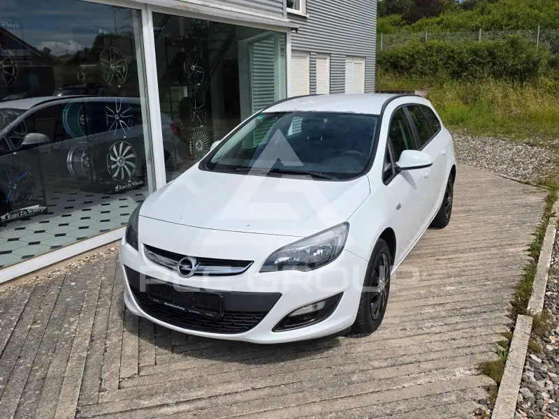 2014 Opel Astra
