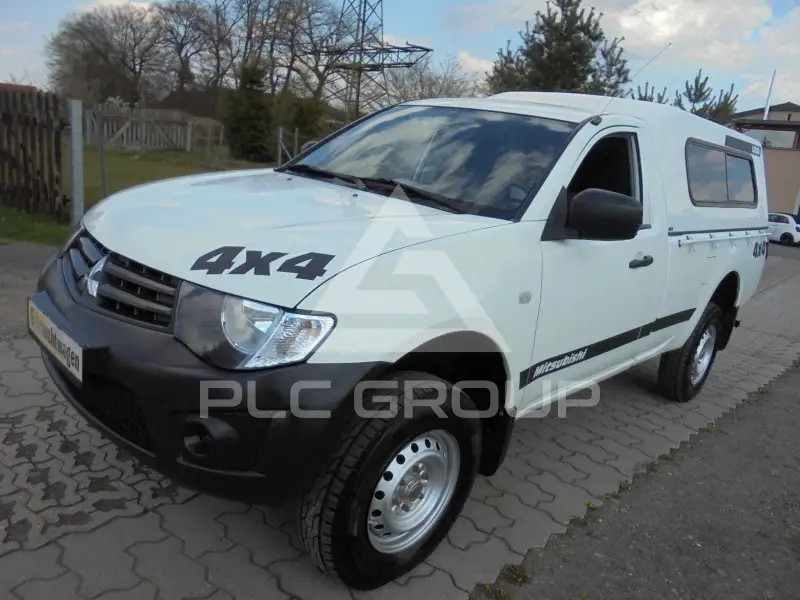 2015 Mitsubishi L200