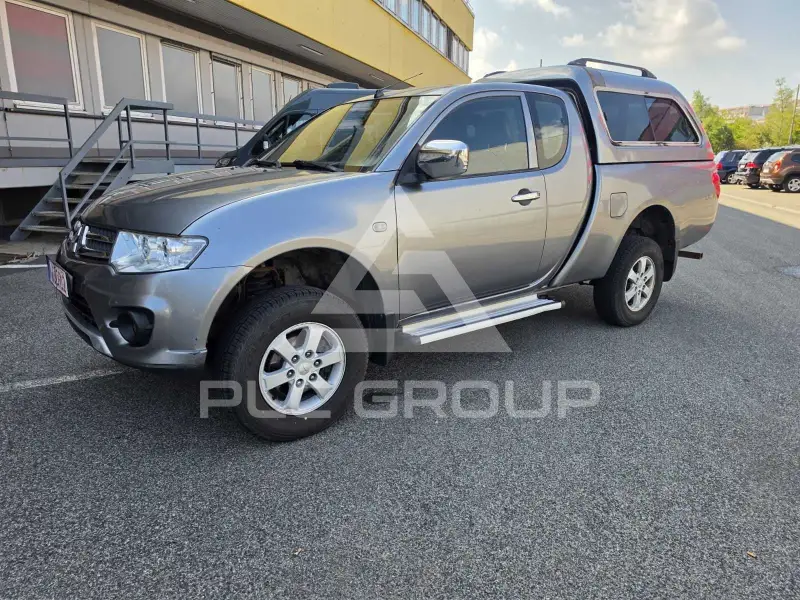 2015 Mitsubishi L200