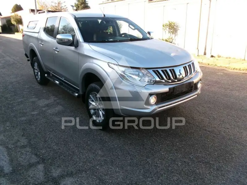 2015 Mitsubishi L200