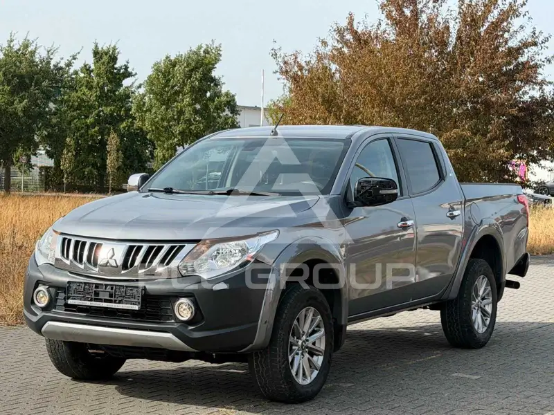 2015 Mitsubishi L200