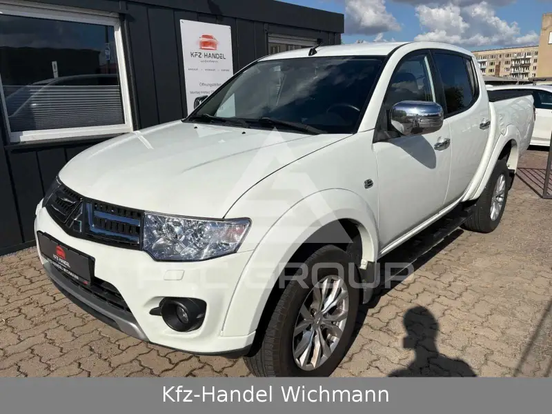 2015 Mitsubishi L200