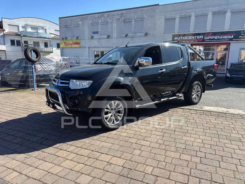 2015 Mitsubishi L200