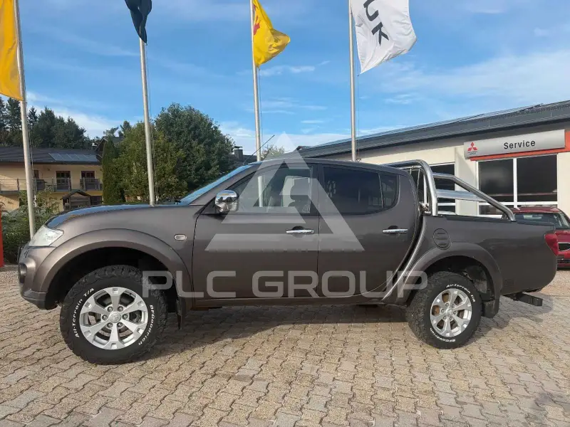 2015 Mitsubishi L200