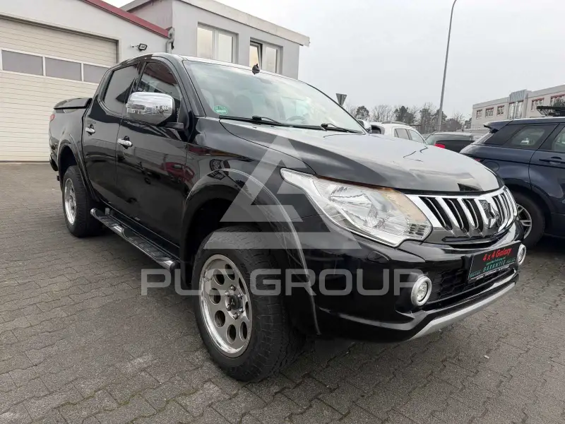 2015 Mitsubishi L200