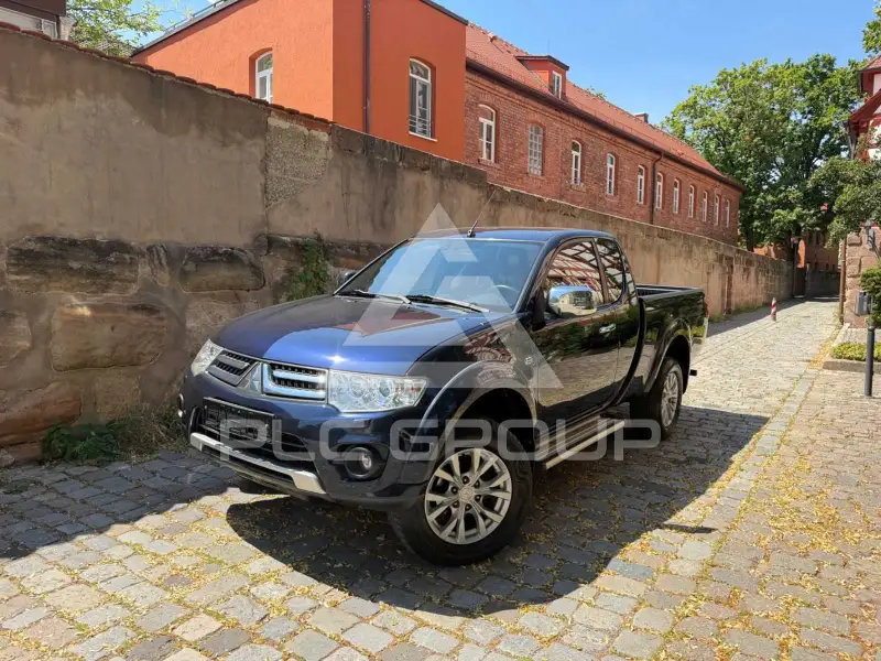 2015 Mitsubishi L200