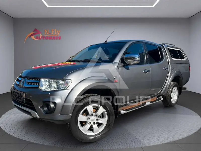 2015 Mitsubishi L200