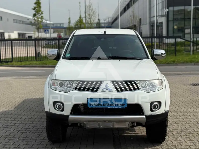 2015 Mitsubishi L200