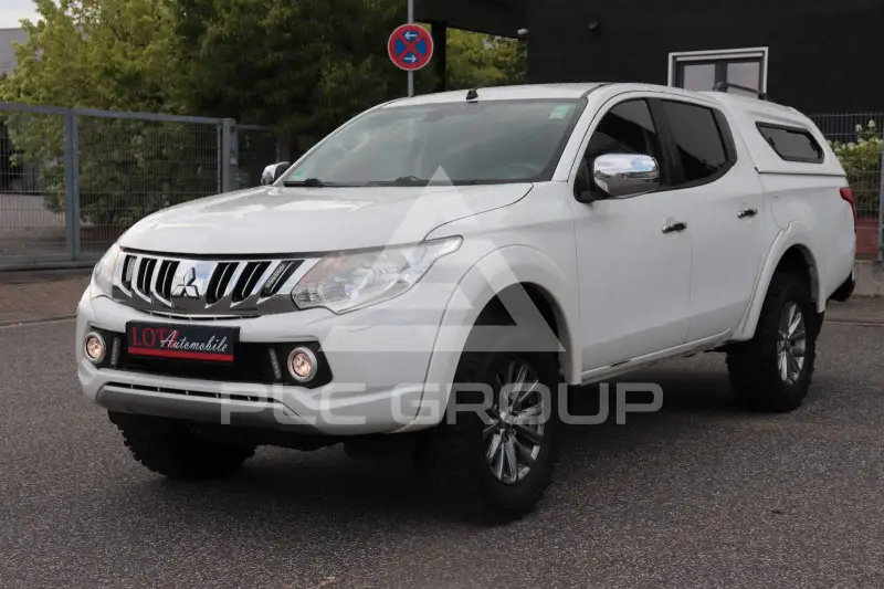 2015 Mitsubishi L200