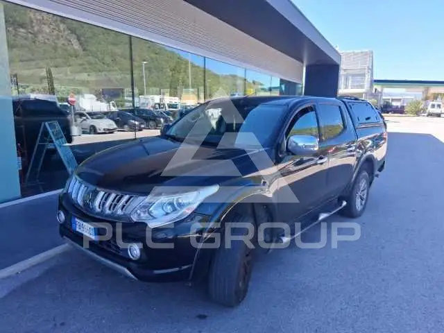 2015 Mitsubishi L200