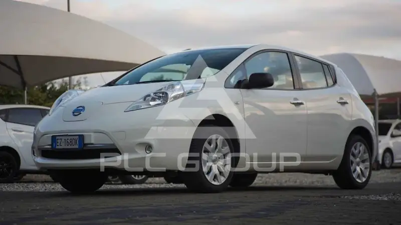 2015 Nissan LEAF