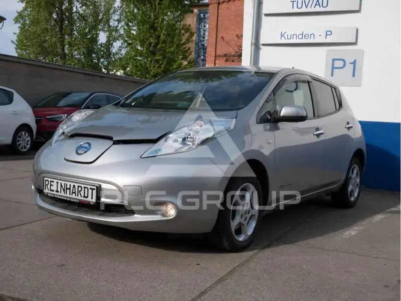 2015 Nissan LEAF