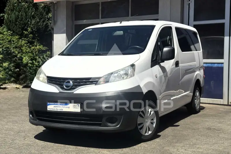 2015 Nissan NV 200