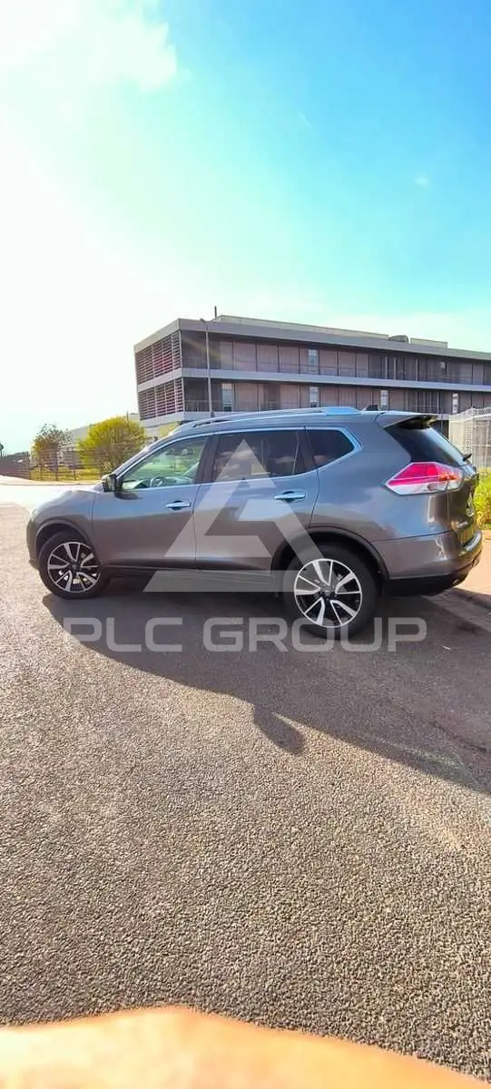 2015 Nissan X-TRAIL