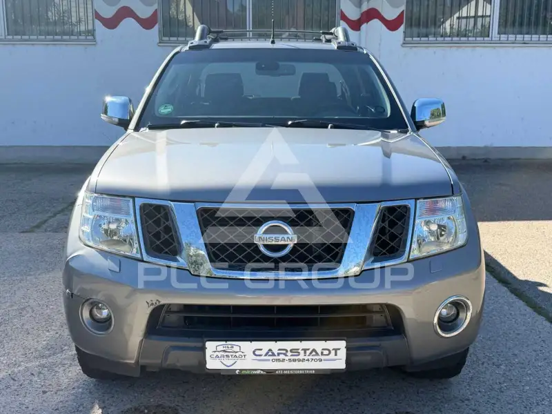 2015 Nissan Navara