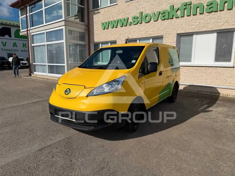 2015 Nissan NV 200