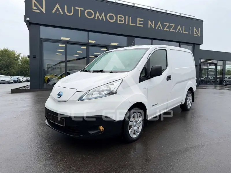 2015 Nissan NV 200