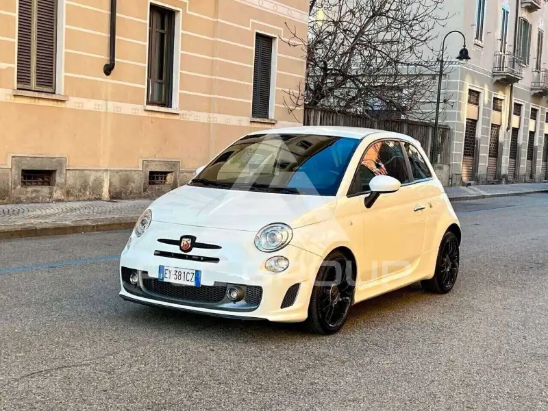 2015 Abarth 595