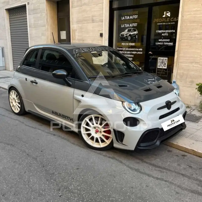 2015 Abarth 595