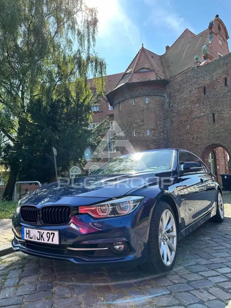 2015 BMW 325