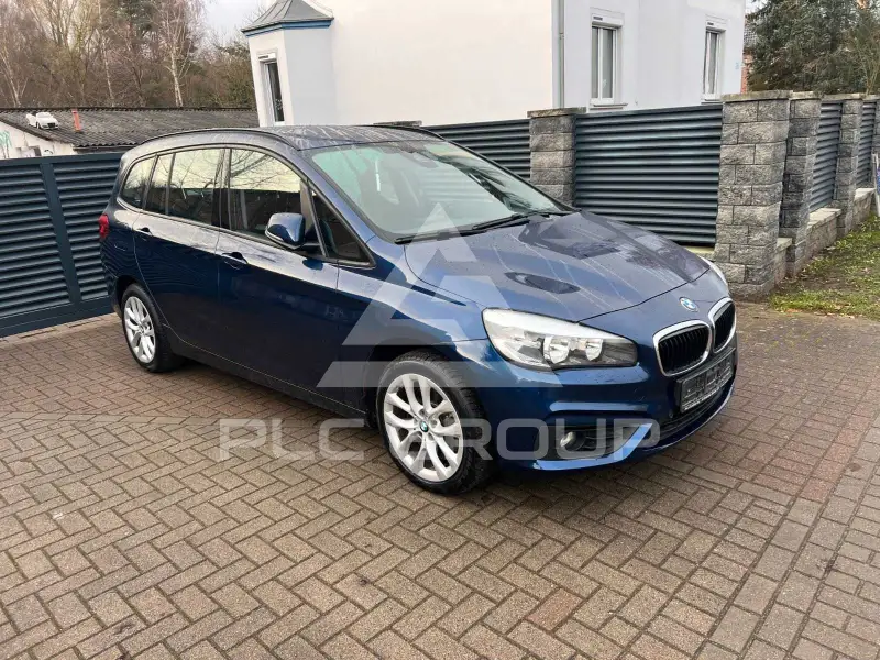 2015 BMW 220