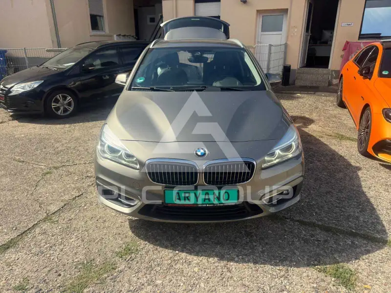 2015 BMW 220