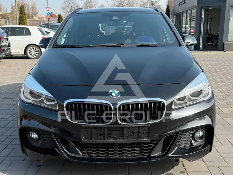 2015 BMW 220