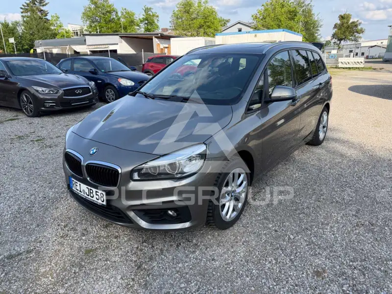 2015 BMW 220