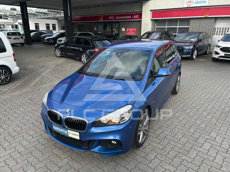 2015 BMW 220