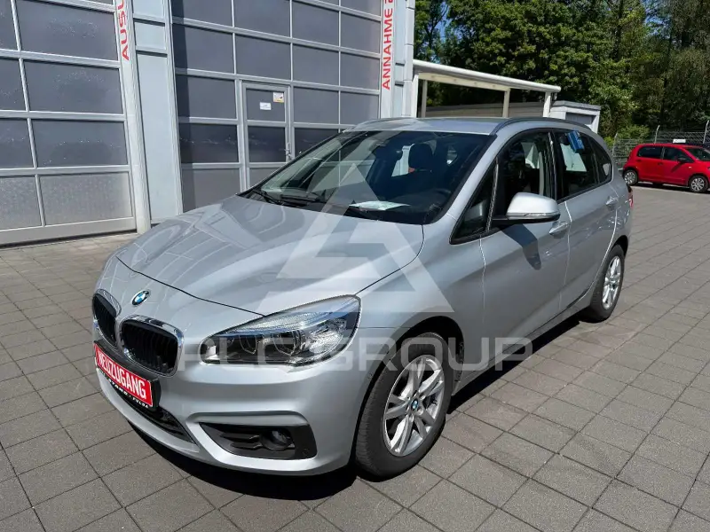 2015 BMW 218