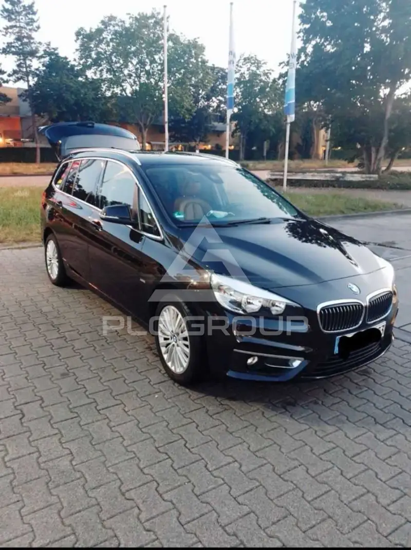 2015 BMW 218