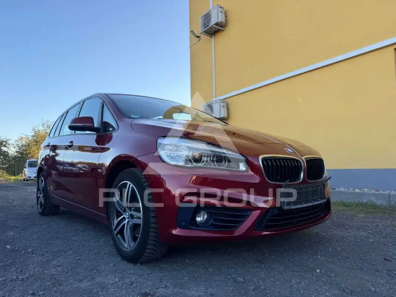 2015 BMW 218