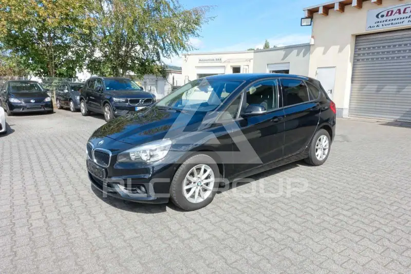 2015 BMW 218