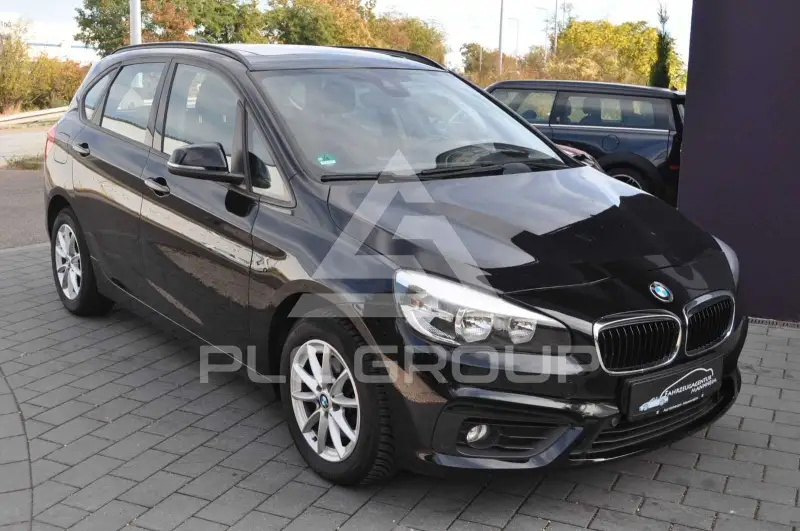 2015 BMW 218