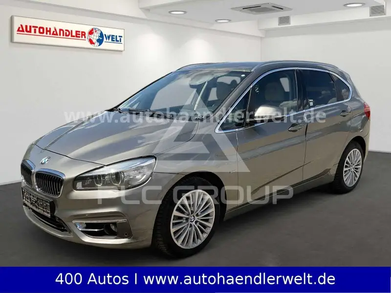 2015 BMW 218