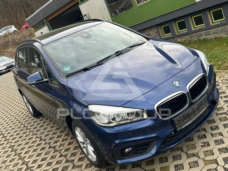 2015 BMW 218