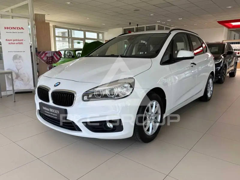 2015 BMW 218