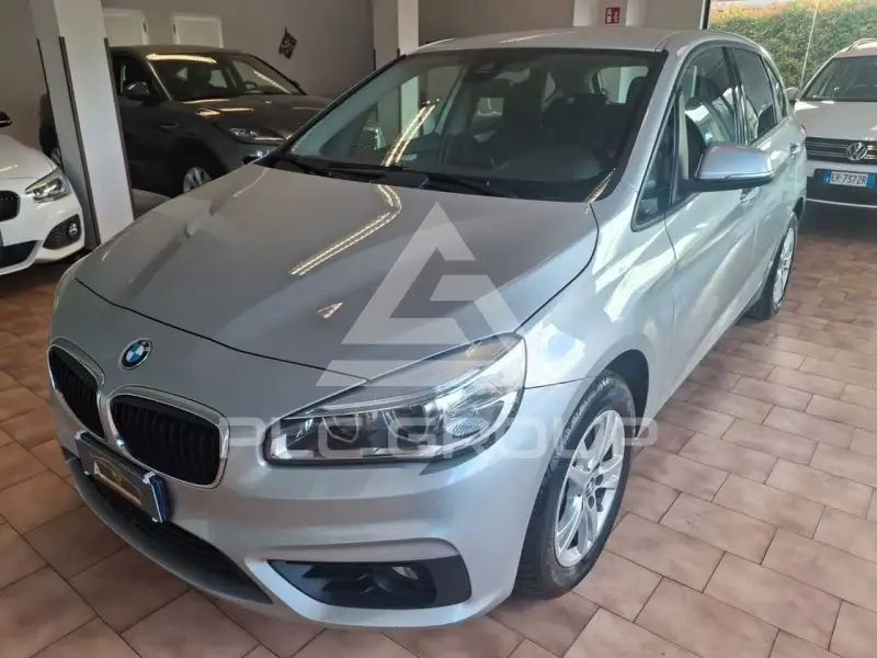 2015 BMW 218