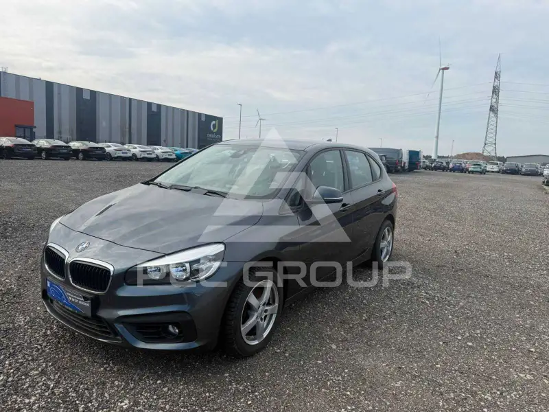 2015 BMW 218