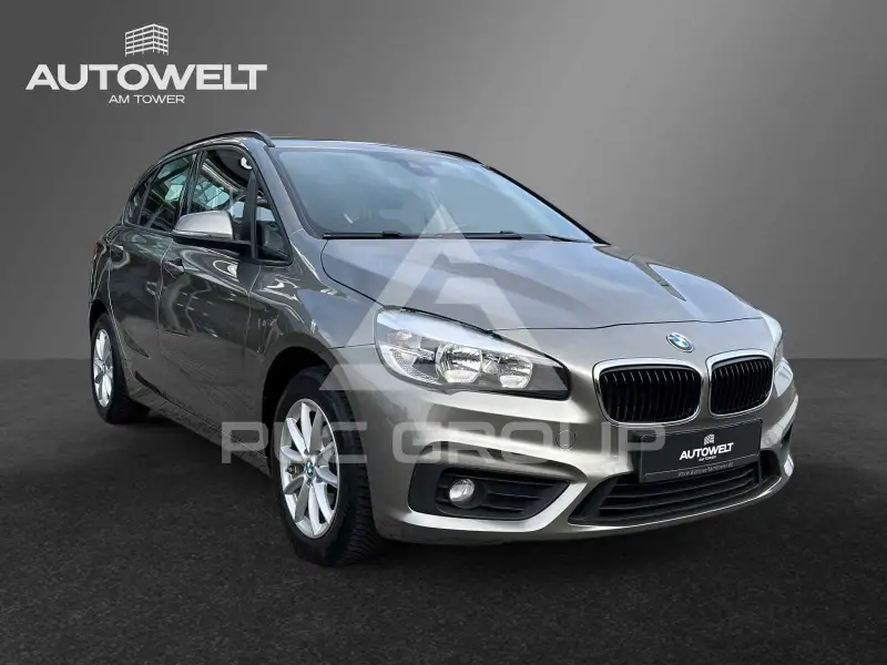 2015 BMW 218