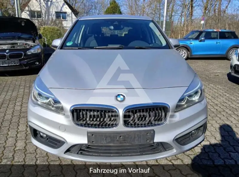 2015 BMW 218