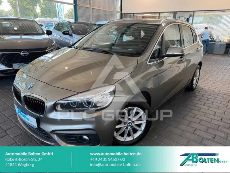 2015 BMW 218
